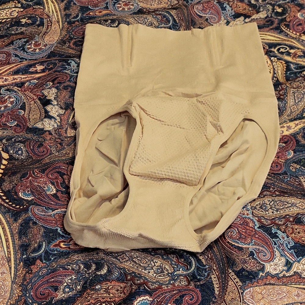 NWT - Shapewear Munafie/Favworld High Waistband Instant Skinny Slim…